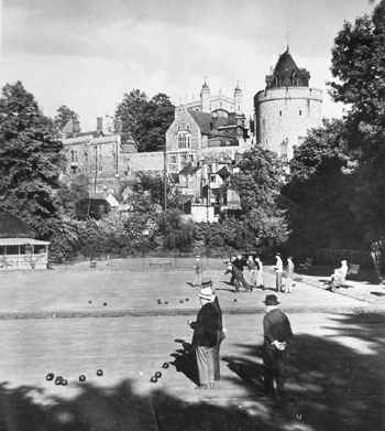 Bowls in the 1930s