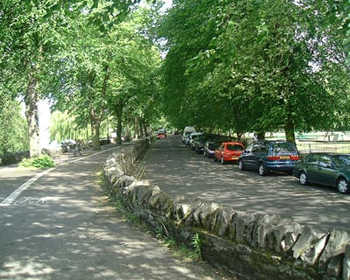 Barry
                      Avenue May 2002